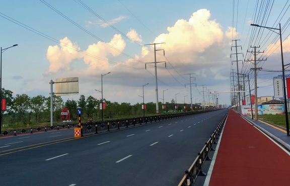 提升改造完成后的春順路，暢安舒美